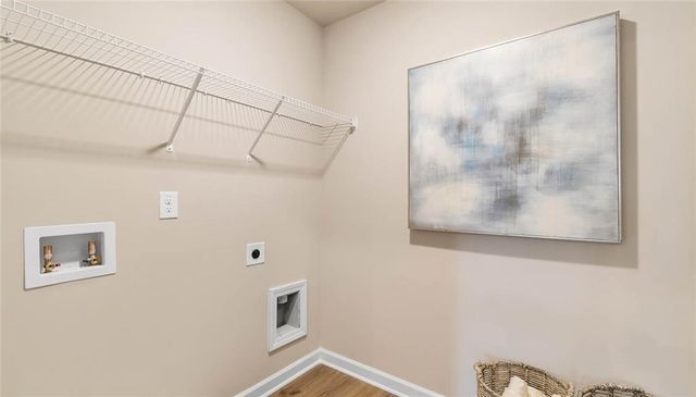 4905 Waxleaf Drive SW, Atlanta, GA 30331