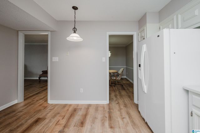 1858 Rockwood Rd, Vestavia Hills, AL 35216