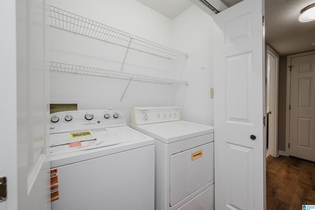 1858 Rockwood Rd, Vestavia Hills, AL 35216