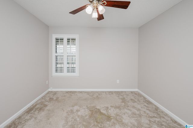 1858 Rockwood Rd, Vestavia Hills, AL 35216