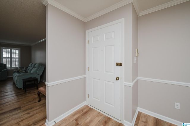 1858 Rockwood Rd, Vestavia Hills, AL 35216