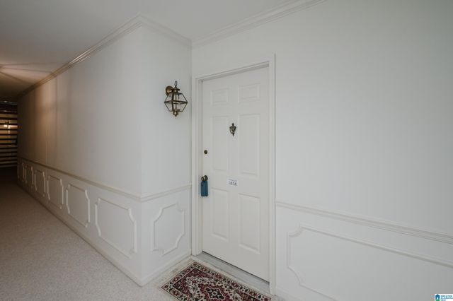 1858 Rockwood Rd, Vestavia Hills, AL 35216