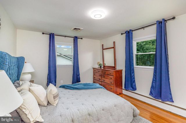 4323 FERRY LANDING RD, Alexandria, VA 22309