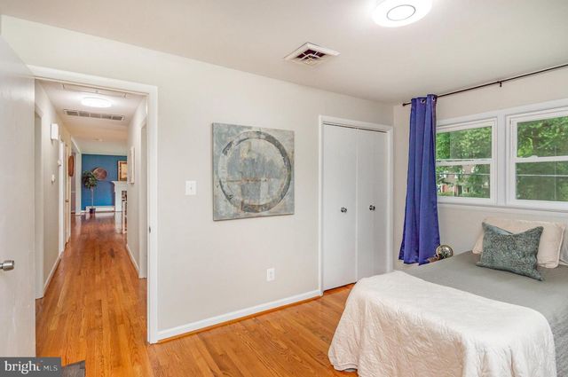 4323 FERRY LANDING RD, Alexandria, VA 22309