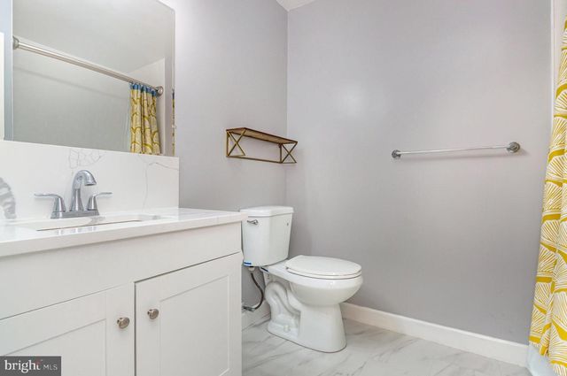 4323 FERRY LANDING RD, Alexandria, VA 22309