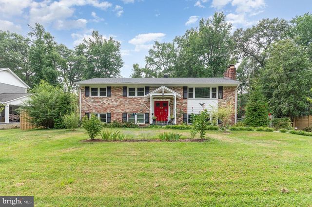 4323 FERRY LANDING RD, Alexandria, VA 22309