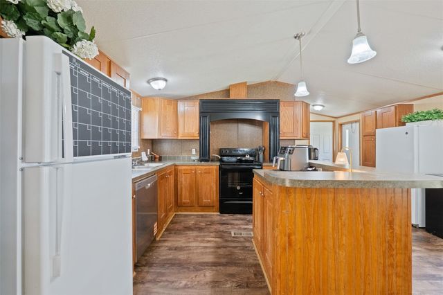 13053 Oak Manor Court, Willis, TX 77318