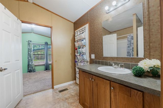 13053 Oak Manor Court, Willis, TX 77318