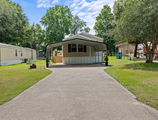 13053 Oak Manor Court, Willis, TX 77318