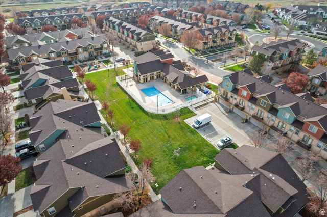 907 N FARMINGTON CROSSING, Farmington, UT 84025