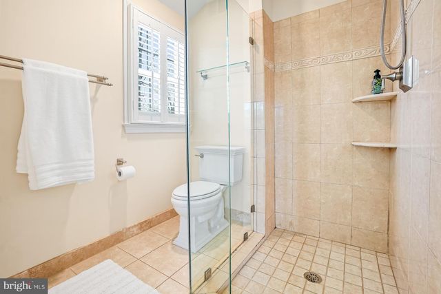 8749 WEIR ST, Manassas, VA 20110