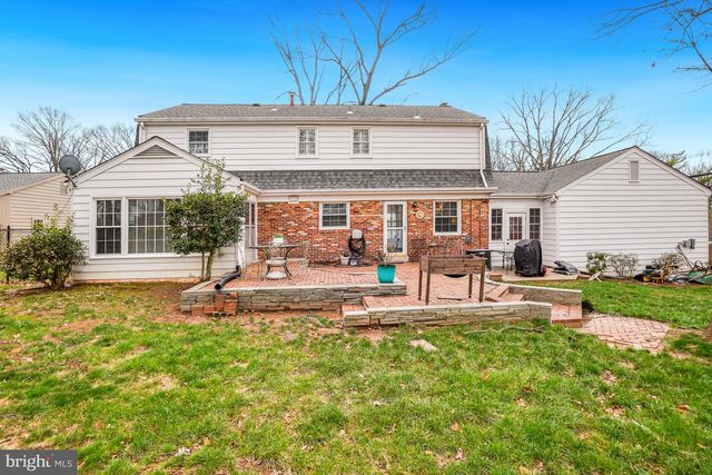 8749 WEIR ST, Manassas, VA 20110