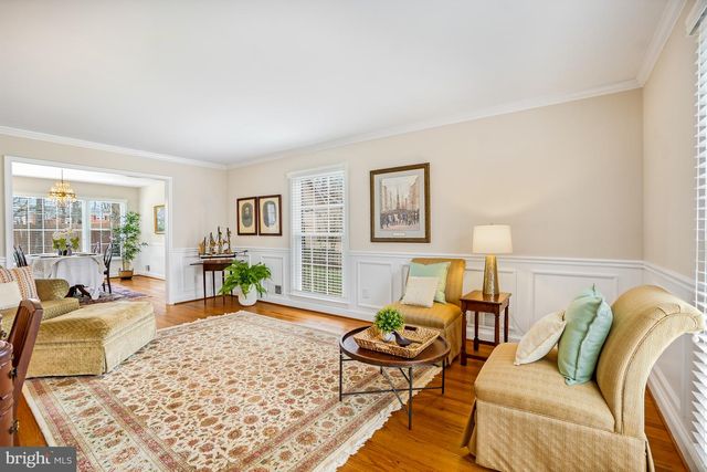 8749 WEIR ST, Manassas, VA 20110