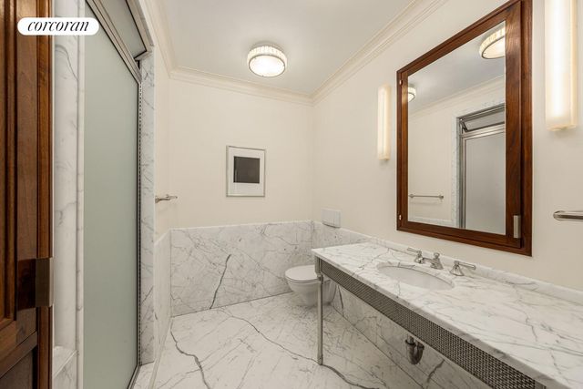 4 E 73RD Street, New York City, NY 10021