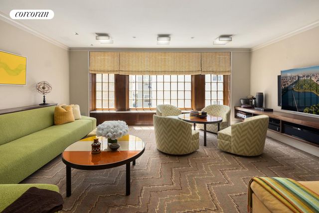 4 E 73RD Street, New York City, NY 10021