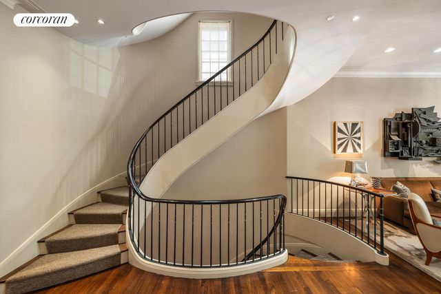 4 E 73RD Street, New York City, NY 10021