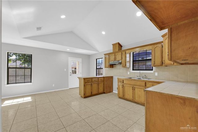 403 Beech Avenue, Donna, TX 78537