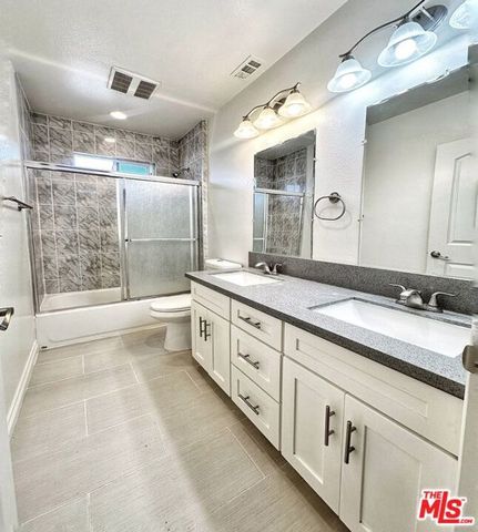 4829 W 17th Street, Los Angeles, CA 90019