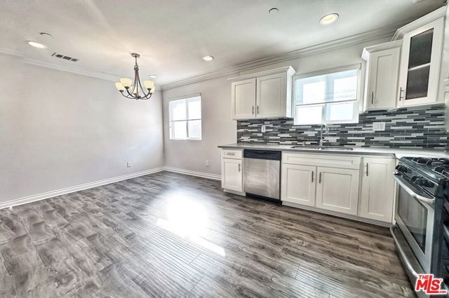 4829 W 17th Street, Los Angeles, CA 90019