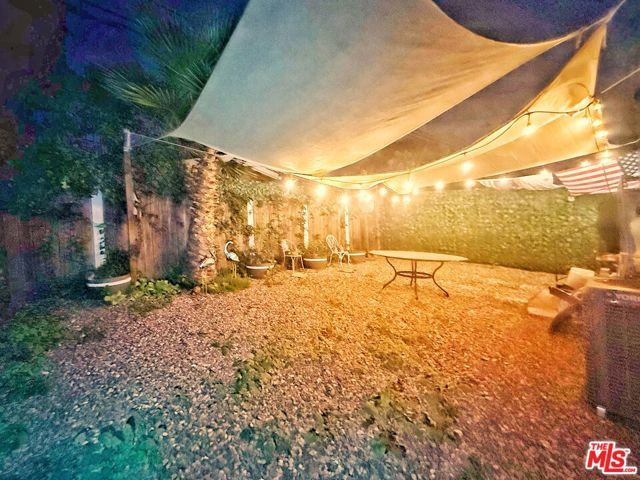 4829 W 17th Street, Los Angeles, CA 90019