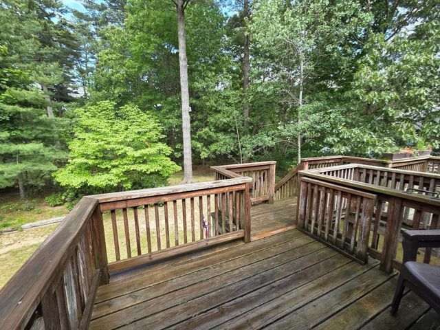 165 Norton Ave 5, Easton, MA 02375