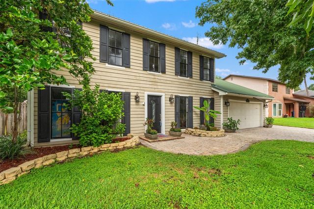 16502 E COURSE DRIVE, Tampa, FL 33624