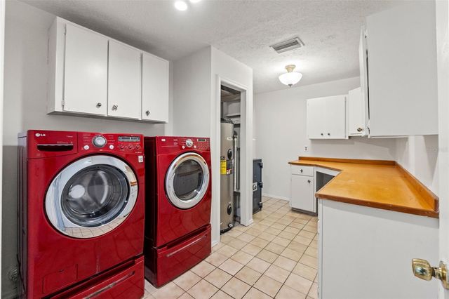 16502 E COURSE DRIVE, Tampa, FL 33624