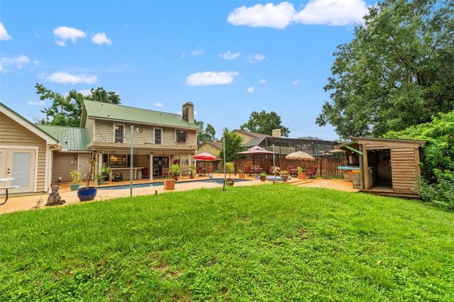 16502 E COURSE DRIVE, Tampa, FL 33624