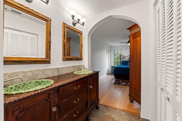 16502 E COURSE DRIVE, Tampa, FL 33624