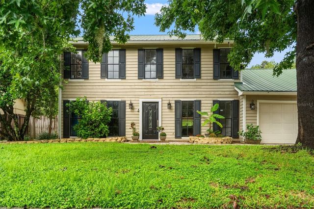 16502 E COURSE DRIVE, Tampa, FL 33624