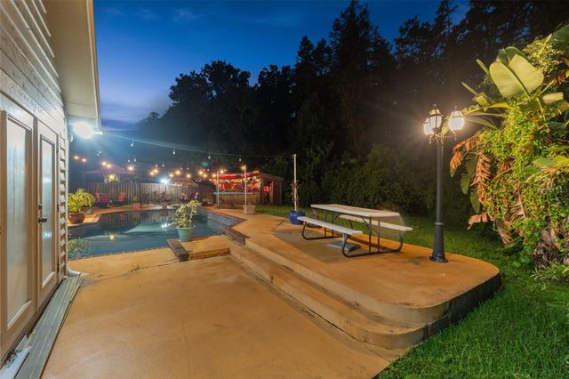 16502 E COURSE DRIVE, Tampa, FL 33624