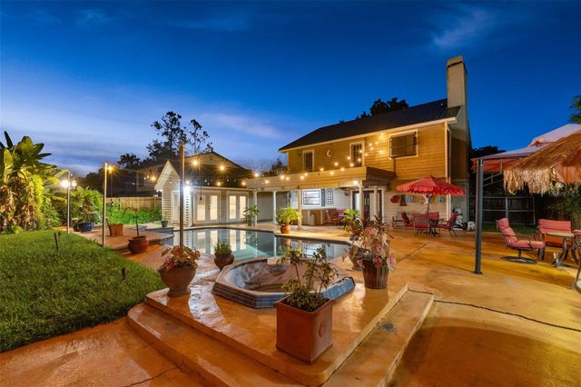 16502 E COURSE DRIVE, Tampa, FL 33624