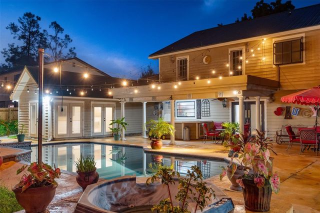 16502 E COURSE DRIVE, Tampa, FL 33624