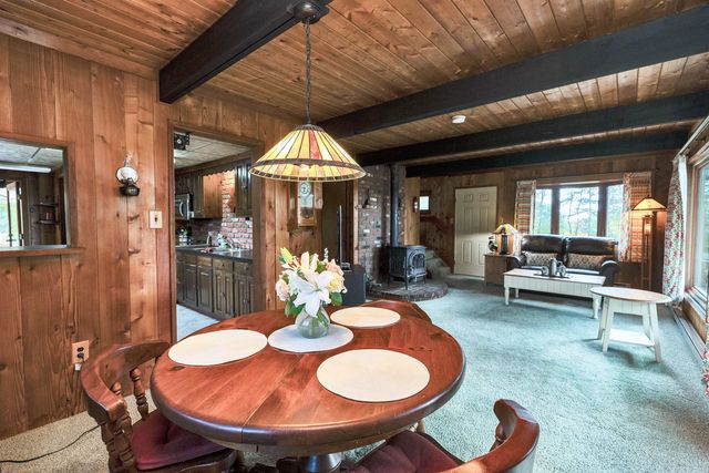 33 Kimball Hill Road, Hillsborough, NH 03244