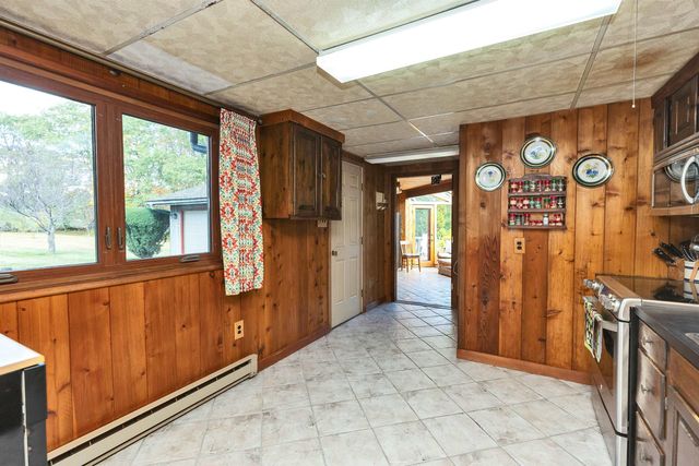 33 Kimball Hill Road, Hillsborough, NH 03244