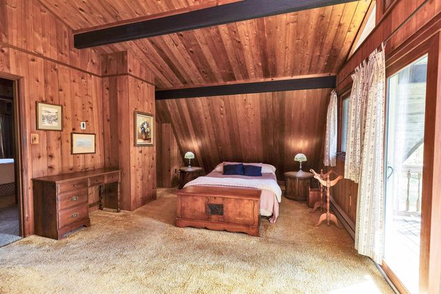 33 Kimball Hill Road, Hillsborough, NH 03244