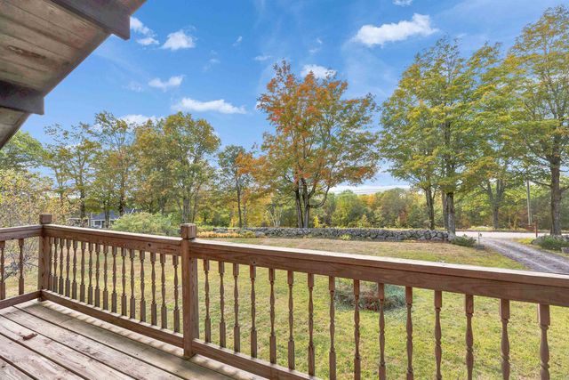 33 Kimball Hill Road, Hillsborough, NH 03244