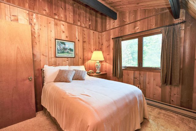 33 Kimball Hill Road, Hillsborough, NH 03244