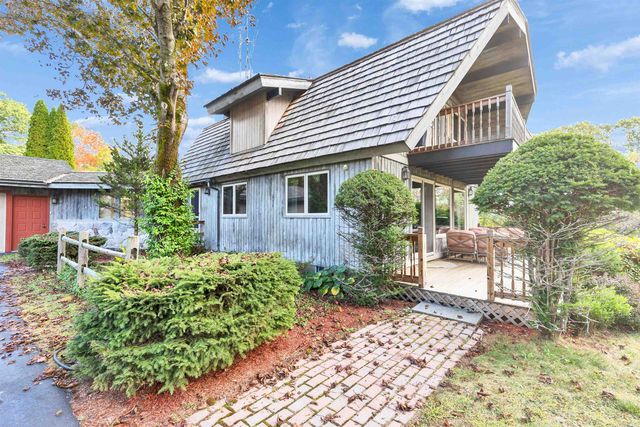 33 Kimball Hill Road, Hillsborough, NH 03244