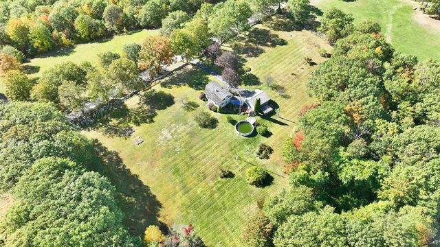 33 Kimball Hill Road, Hillsborough, NH 03244