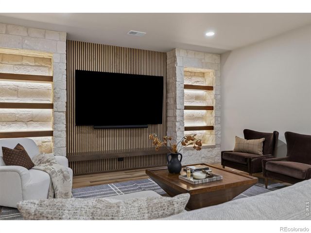 967 Warbling Drive, Windsor, CO 80550