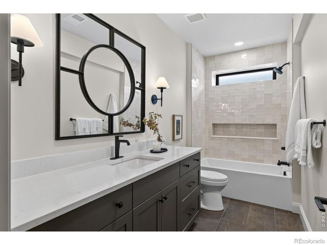 967 Warbling Drive, Windsor, CO 80550