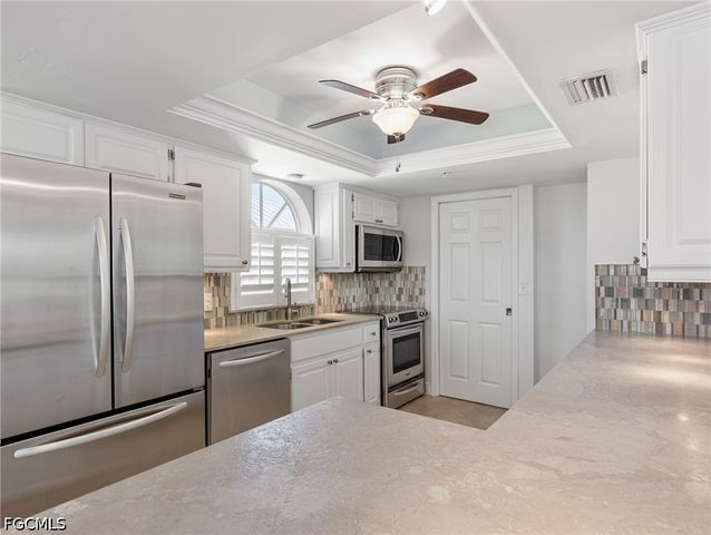 26 Palmview BLVD, Fort Myers Beach, FL 33931
