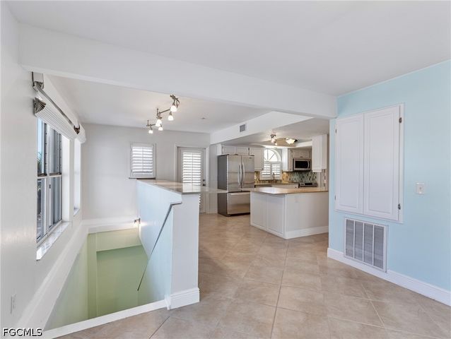26 Palmview BLVD, Fort Myers Beach, FL 33931