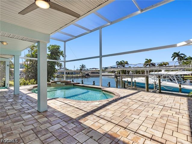 26 Palmview BLVD, Fort Myers Beach, FL 33931