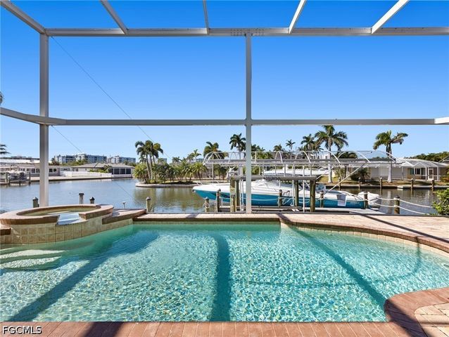 26 Palmview BLVD, Fort Myers Beach, FL 33931