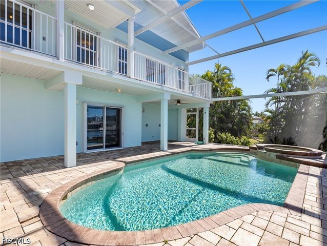 26 Palmview BLVD, Fort Myers Beach, FL 33931