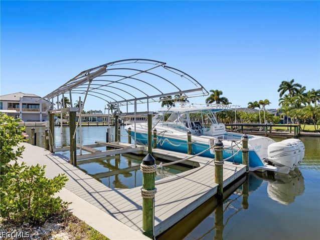 26 Palmview BLVD, Fort Myers Beach, FL 33931