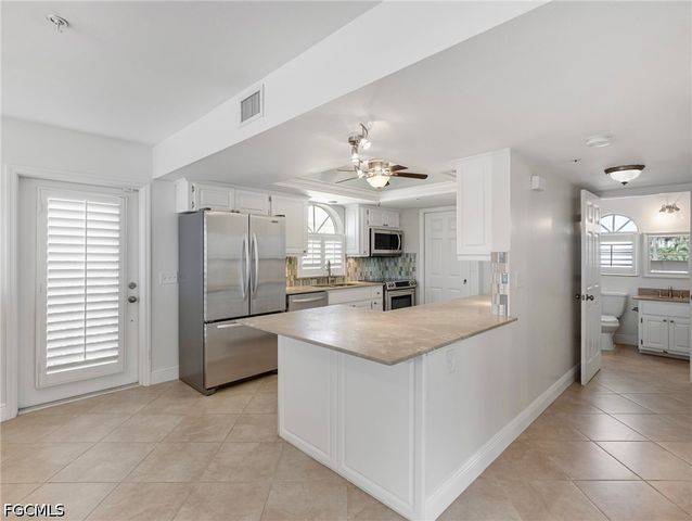 26 Palmview BLVD, Fort Myers Beach, FL 33931