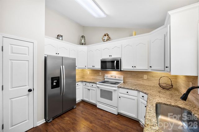 4286 Timberwood Drive, Gastonia, NC 28056